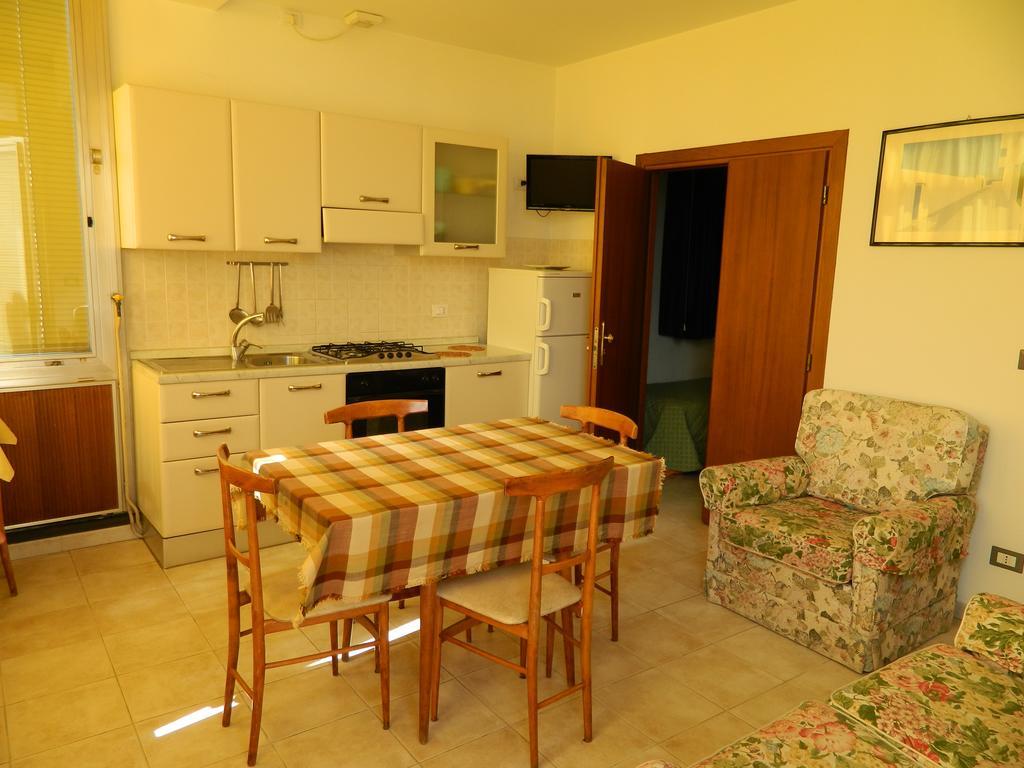Residence Dei Fiori Бордигера Номер фото