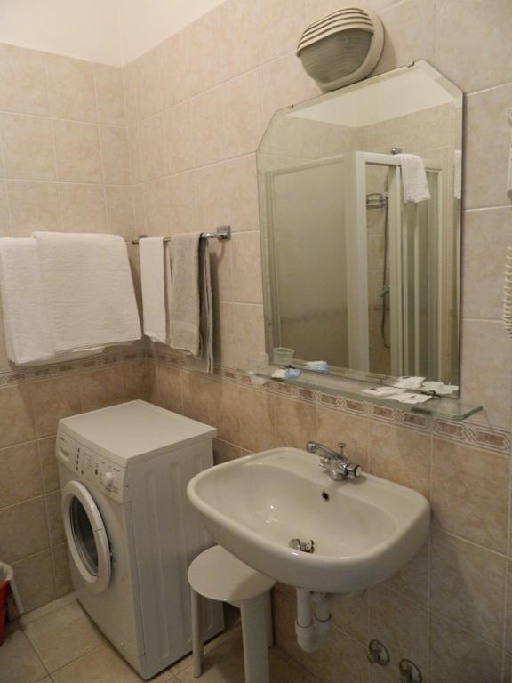 Residence Dei Fiori Бордигера Номер фото